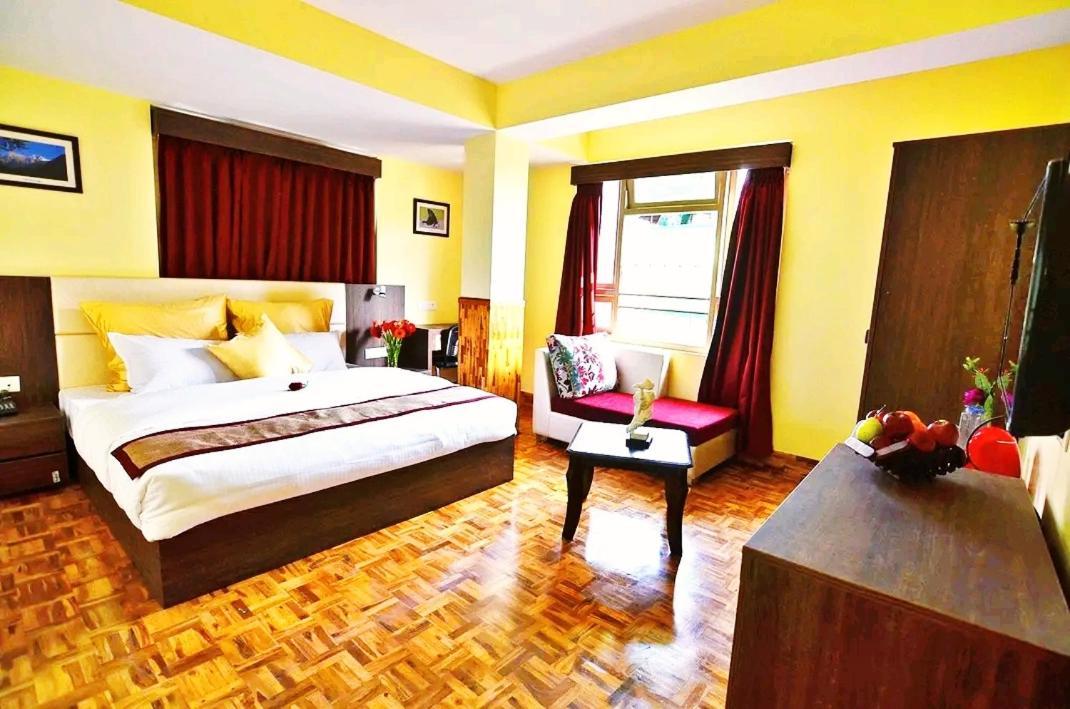 Hotel Powring Gangtok Esterno foto