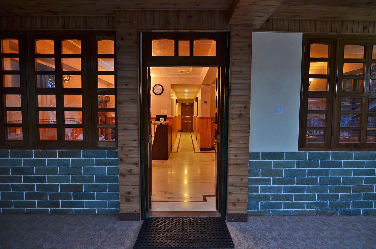 Hotel Powring Gangtok Esterno foto