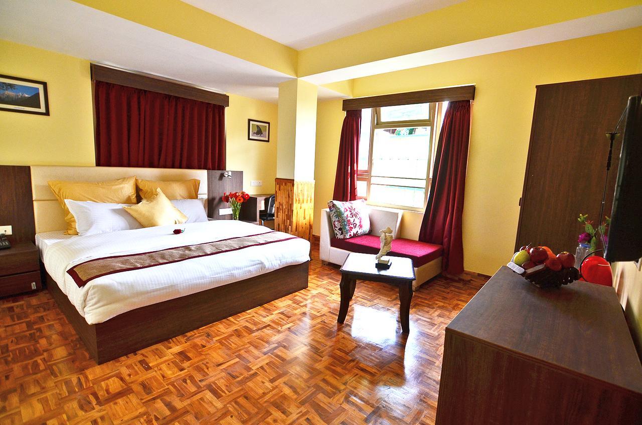 Hotel Powring Gangtok Esterno foto